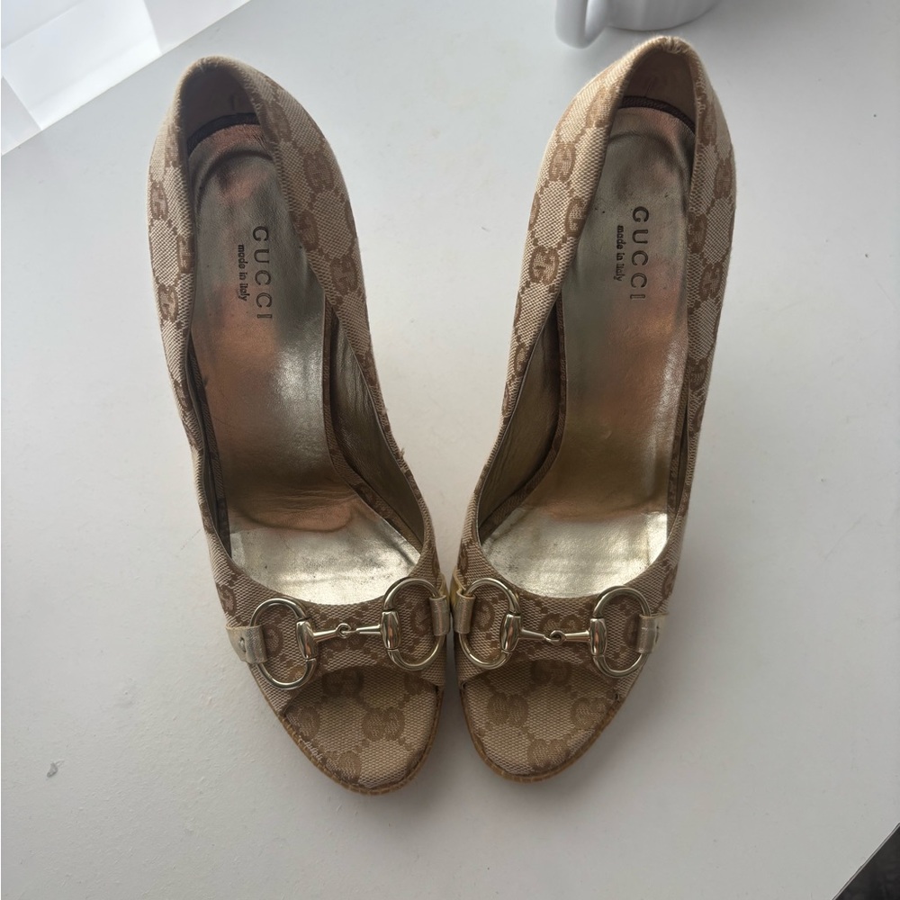 Gucci Guccissima Canvas Horsebit Peep Toe cloth heel Platform Pumps size 7 - Picture 3 of 6